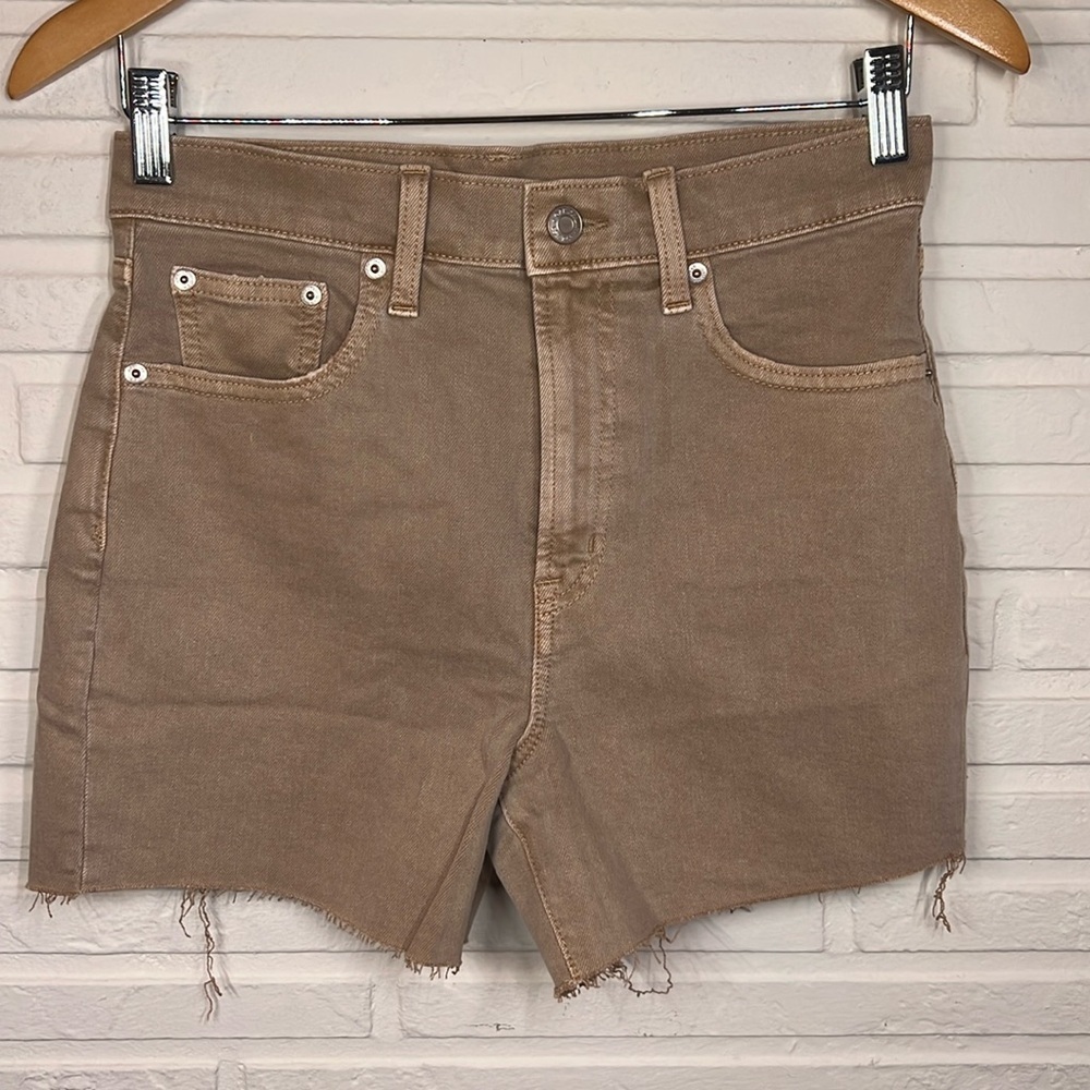 Gap Sand Beige High Rise 4” Raw Hem Cotton Stretch Denim Shorts, Women's Size 26